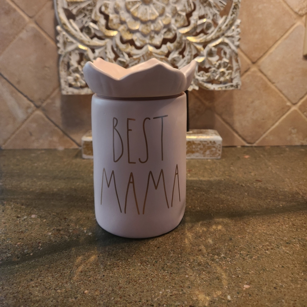 Rae Dunn Best Mama Scented Candle *NEW*